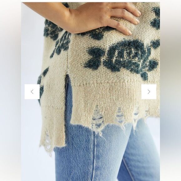 Anthropologie Distressed Floral Sweater Vest NWT - Picture 4 of 12